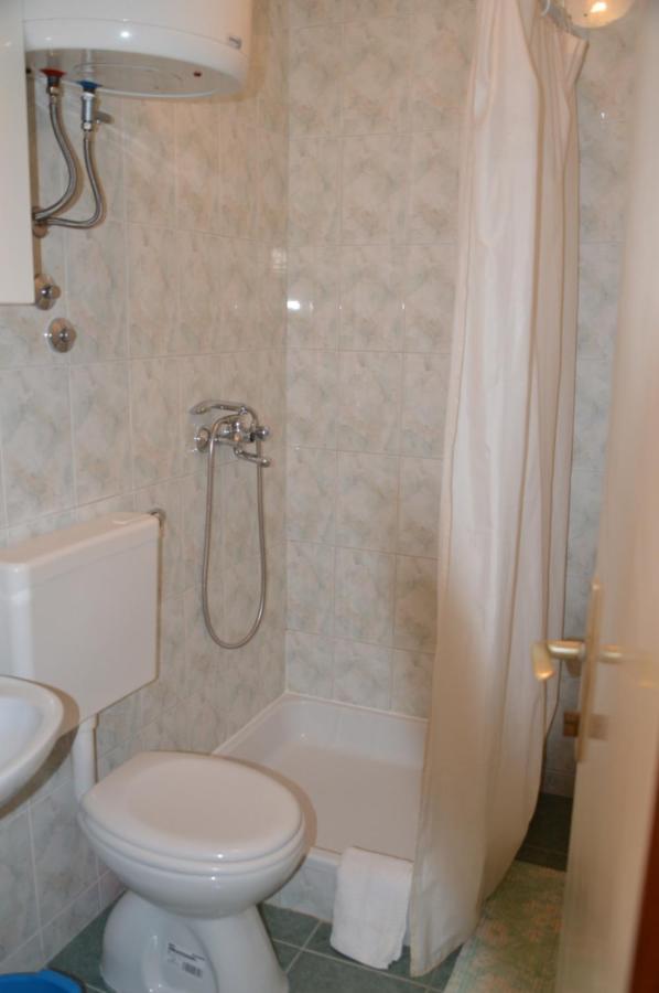 Apartman Mare Drvenik  Kültér fotó